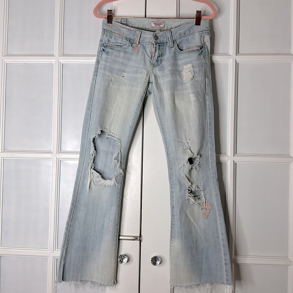 Abercrombie & Fitch jeans. Size 00.  28” inseam.  Great condition
